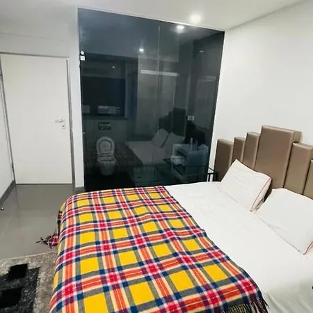 Ergosuites