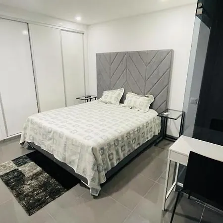 Ergosuites Otel *