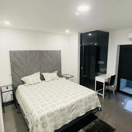Ergosuites Guest house *
